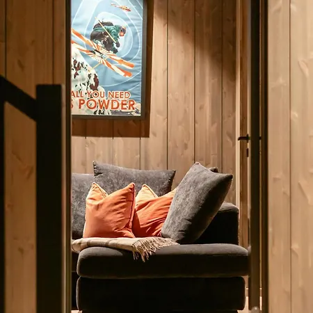 Family At The Foot Of Gaustatoppen Feriehus *