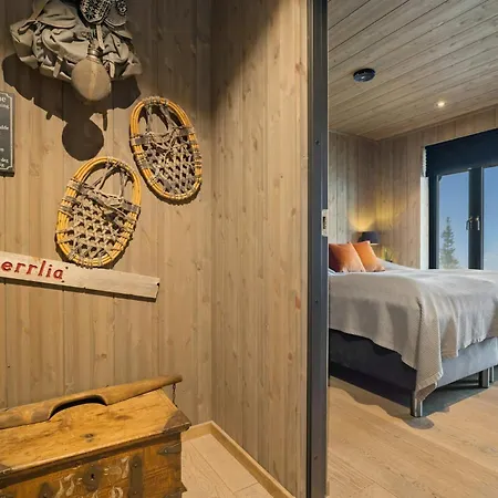 Family At The Foot Of Gaustatoppen Feriehus *